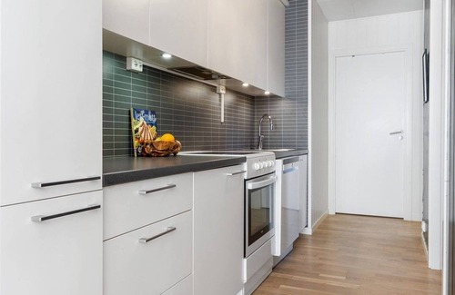 Alesund Apartment | Cozy 1-Bedroom Apartment in Ålesund's Heart