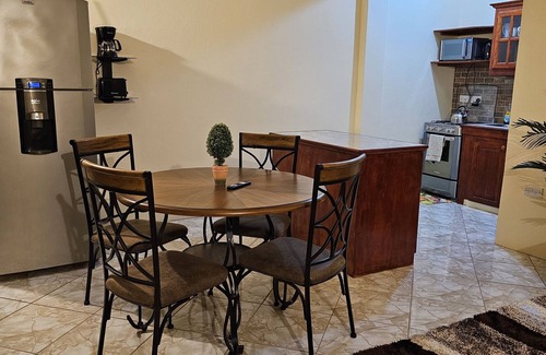 Brighton Apartment | Cozy 1-bedroom apartment in awesome Brighton Unit 205 with AC, WiFi