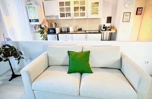 Otopeni Apartment | Cozy 1-bedroom apartment in pleasant Otopeni near the Airport