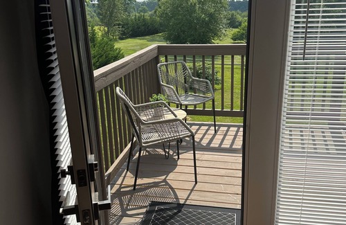 Hickory Apartment | Cozy 1-bedroom apartment with AC and WiFi in charming Hickory