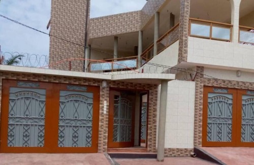Lome Apartment | Cozy 1-bedroom apartment in beautiful Lomé with AC and internet.