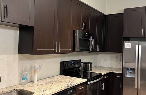 Las Colinas Apartment | Cozy 1-bedroom apartment in fabulous Irving with WiFi, AC