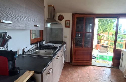 Rapallo Ski Chalet | Cozy 1-bedroom chalet with AC, WiFi in awesome Rapallo