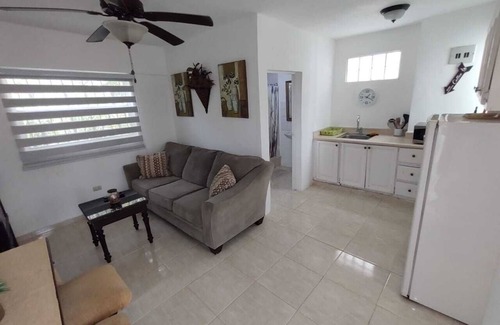 Juan Dolio - El Pueblo Apartment | Cozy 1-Bedroom Apartment in Soothing Juan Dolio Beach with WiFi, AC & Hot Water