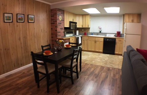 Tri-Cities House | Cozy 1-Bedroom House In the Heart of Kennewick - Great Corporate House