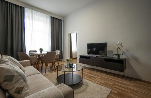 Brigittenau Apartment | Cozy 1-BR apartment with a king bed in a calm area