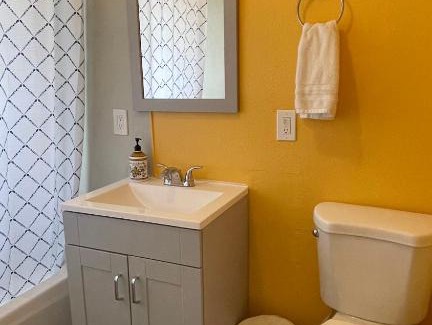 Southwest Berkeley House | Cozy 1B&1B Residential Home in Berkeley