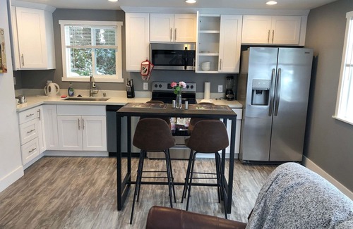 Bothell House | Cozy 1bd Duplex Unit - Downtown Bothell and UW Bothell