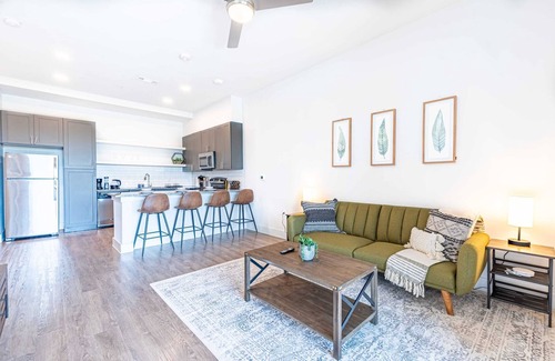 Pflugerville Apartment | Cozy 1BD | Pool, Gated | 20min - Downtown ATX
