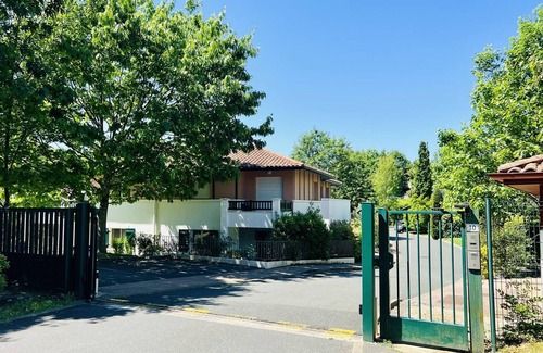 Cambo-les-Bains Apartment | Cozy 1BR Apartment with Pool Access, Near Thermes, Sleeps 4, Parking, Wi-Fi