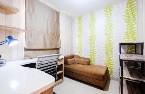 Cikarang Apartment | Cozy 1BR Apartment with Workspace at Mustika Golf Residence By Travelio