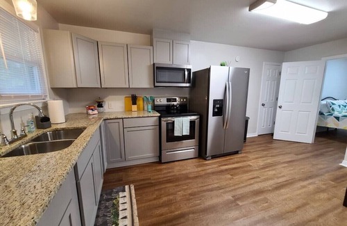 Temple House | Cozy 1BR Duplex | Near Baylor Scott & White
