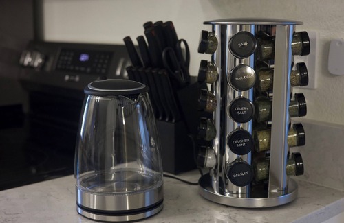 Greenwood Village Condo | Cozy 1st Floor 1b/1b I Standing Desk I Free Parking I Private Patio I No Stairs