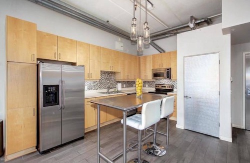 Brown and Stetson Business Apartment | Cozy 1st floor loft right in the heart of Old Town Scottsdale! BEST LOCATION!