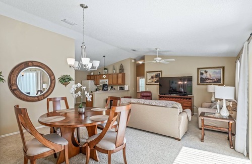Duval Villa | COZY 2/2 PATIO VILLAGE IN THE VILLAGE OF DUVAL, NEAR POOLS & GOLF COURSES!