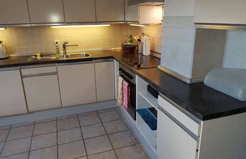 Alt-Wetter Apartment | Cozy 2.5-room apartment with WLAN and TV. Terrace on first floor level