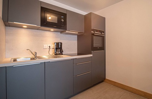 Valmorel Apartment | Cozy 2-bed apt, 7 guests, ski-in/ski-out, parking, wifi