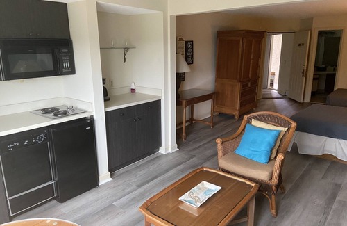 St. Simons Island Apartment | Cozy 2 bed apt w/kitchen at Sea Palms St. Simons, GA