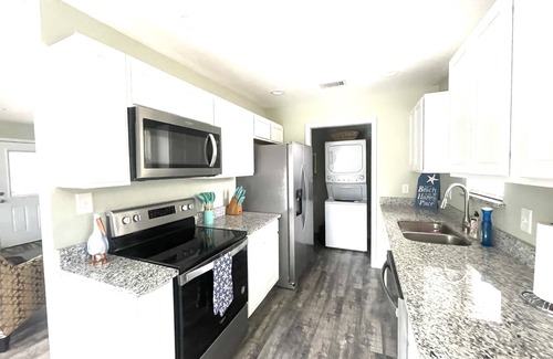 Gulf Park Estates Cottage | Cozy 2-bedroom 2 bath cottage in enjoyable Ocean Springs!