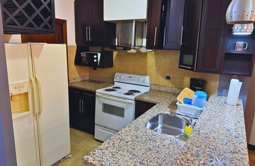 Sector 1 Nor-Oeste Apartment | Cozy 2-bedroom apartment Casa Del Valle in San Pedro Sula with AC, WiFi