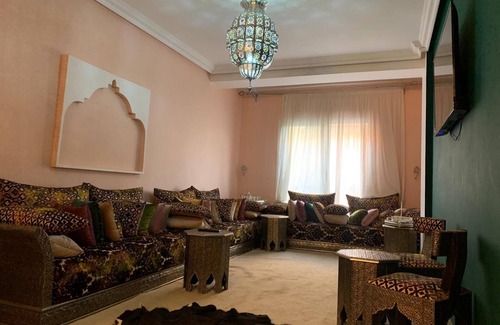 Gueliz House | Cozy 2 Bedroom Apartment in the Heart of Gueliz