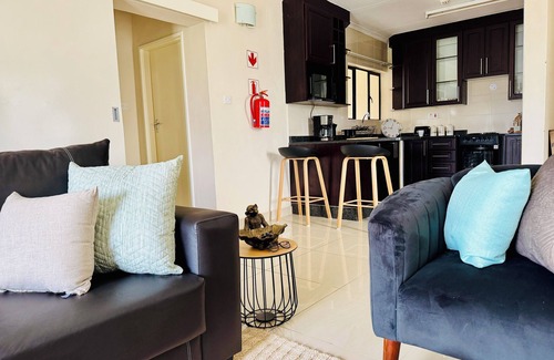 Gaborone Apartment | Cozy 2-bedroom apartment in the busy city of Gaborone with WiFi and A/C