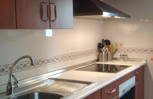 Badaguas Apartment | Cozy 2-Bedroom Apartment with Sofa Bed Near Jaca - Sleeps 6