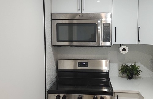 Northeast Edmonton House | Cozy 2-bedroom basement suite, fully furnished for comfort and convenience.