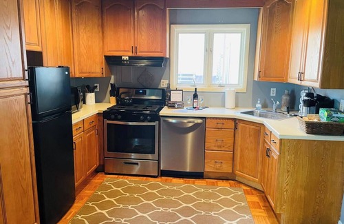 Terra Alta Cabin | Cozy 2-bedroom cabin with WiFi, AC in wonderful Terra Alta