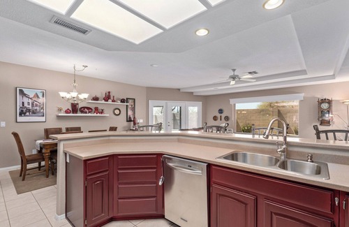 Sunland Springs Village Condo | Cozy 2-bedroom condo with fitness room, WiFi in charming Mesa