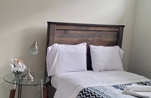 Calgary House | Cozy 2 bedroom newly built basement suite and 3 minutes walk to a beautiful lake