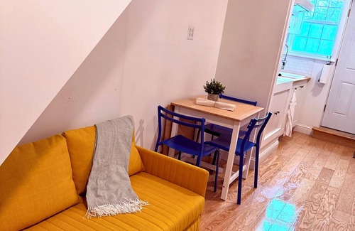 Queens House | cozy 2-bedroom suite in NYC!