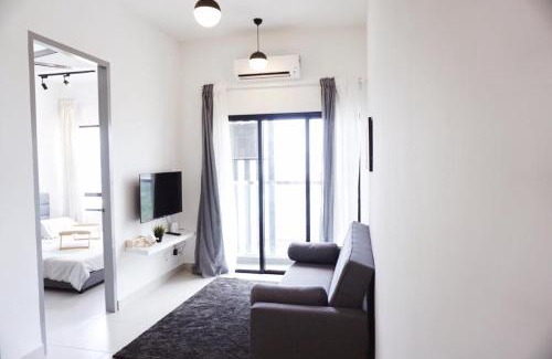 Bandar Menjalara Apartment | Cozy 2 bedrooms 4 pax Menjalara Near Desa Park City