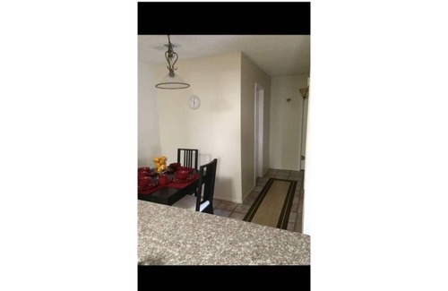 Webster Apartment | Cozy 2bed/2bath condo, super close to mall, in heart of clear lake.