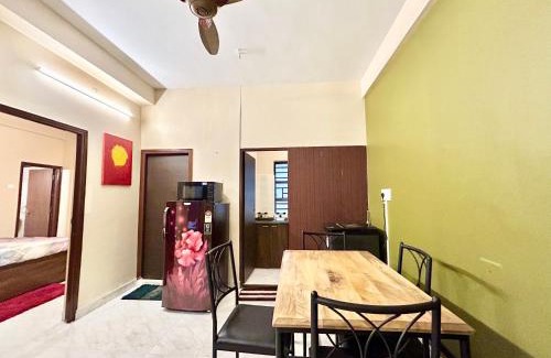 Kolkata Apartment | Cozy 2BHK Apt near Ruby Hospital & EM Bypass