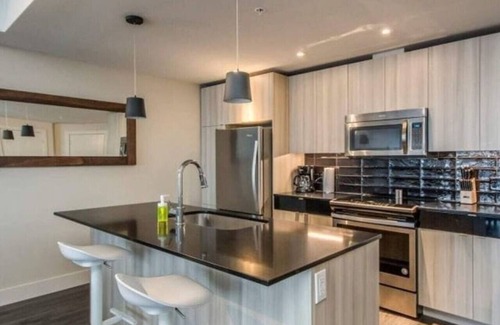 Clayton Park Apartment | Cozy 2BR Apt near Bayers Lake Park