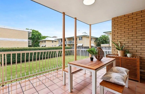 St. Lucia Apartment | Cozy 2Br Apt near the Brisbane River