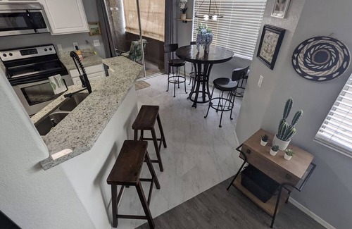 Gilbert Condo | Cozy 2BR condo near downtown Gilbert!