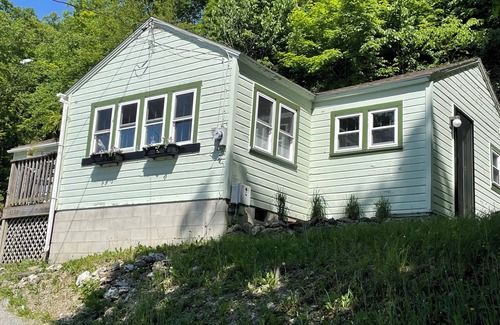 Crystal Beach Cottage | Cozy 2br cottage with firepit, long lake views, lake access and shady/sunny dock