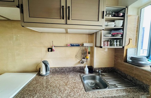 Agadir Apartment | Cozy 2BR Retreat in Agadir Netflix & Smart TV 15 min to Beach 🏖️