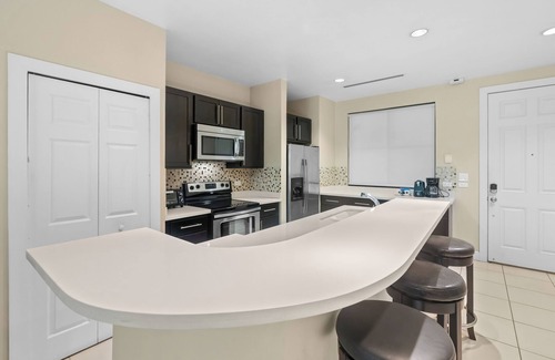 Coco Condo | Cozy 2nd-Floor Pacifico Escape with Grill!