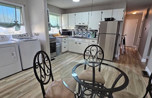 Brownsburg House | Cozy 3-Bdrm Home w/NEW bathrooms, Game Rm, Yard & Fast WiFi DOG friendly