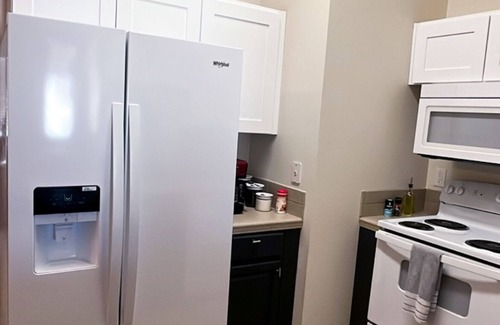 Summerlin House | Cozy 3-bed, 2-bath with Garage