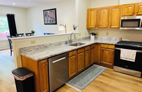 Creamery House | Cozy 3-Bedroom/2 Bath Townhome - Trailside - Pet Friendly