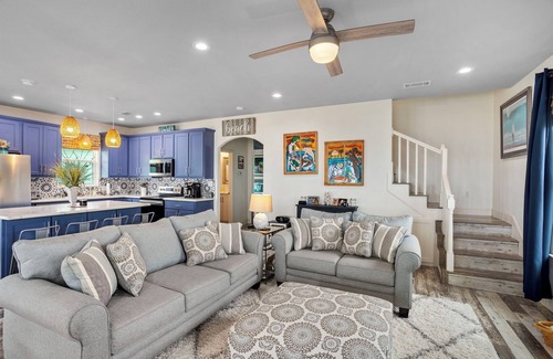 Lakeview  Jefferson County House | Cozy 3-bedroom house with WiFi, AC in enjoyable Cameron