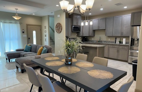 Laredo House | Cozy 3-bedroom townhome, best location in North Laredo. Sleeps 6-8.