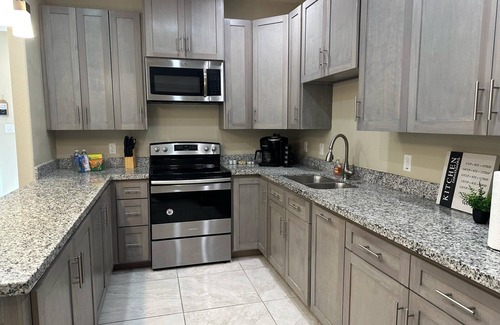 Laredo House | Cozy 3-bedroom townhome, best location in North Laredo. Sleeps 6-8.