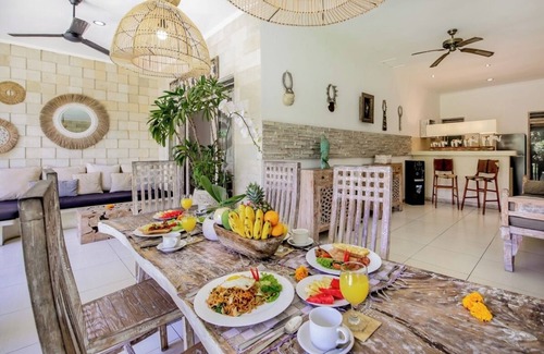 Banjar Semer Villa | Cozy 3 Bedroom Villa in Seminyak