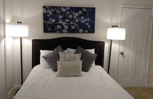 Everett House | Cozy 3BR House in Everett, WA
