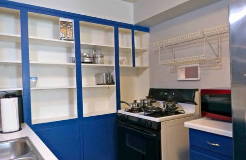 North Shore House | Cozy 3BR Retreat w Office